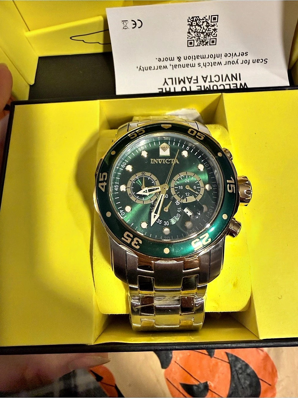 Brand New Invicta Pro Diver SCUBA Men's Watch - 48mm, Gold, Green, Chronograph